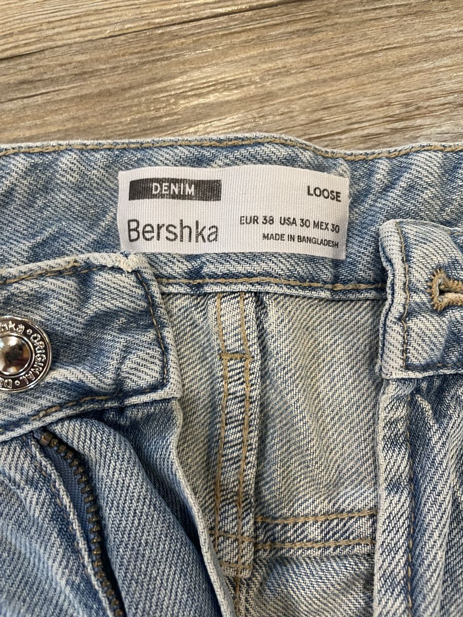 Bershka Pantalons: Denim – D'occasion à Süderen par Da1910 2