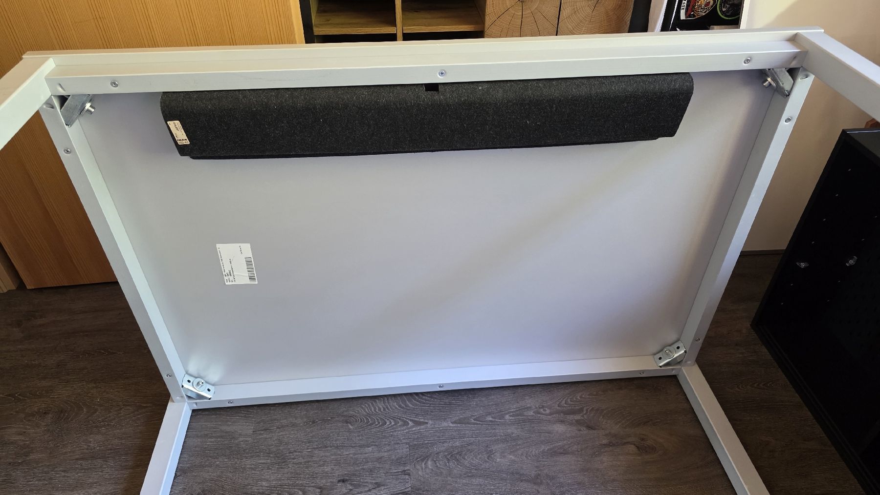 Bureaux: Gratis Schreibtisch grau 120x80cm  – D'occasion à Schwanden-Brienz par sev_tws9 2