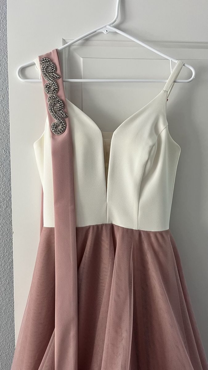 Vestiti: Elegantes Abendkleid in Rosé & Creme – Usato da Grenchen venduto da Kert93 2