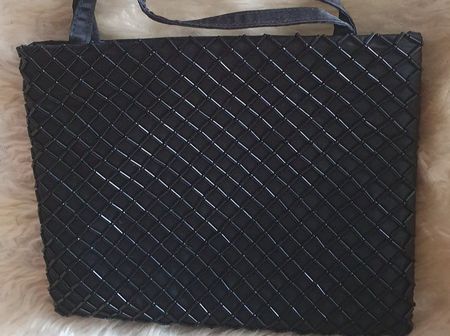 Bestickte Satin Abendtasche
