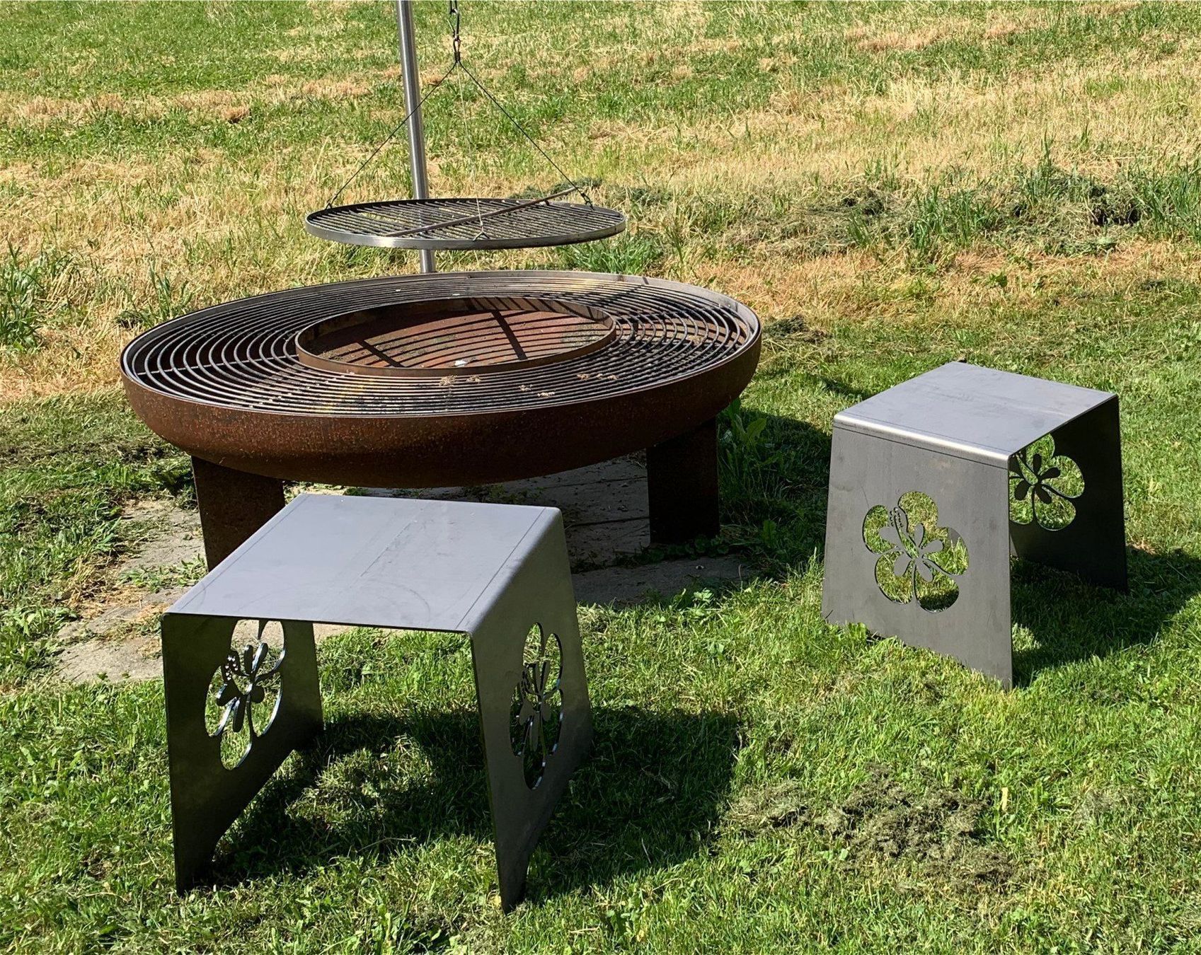 Sgabelli: Garten Hocker aus Stahl Blumen oder Schweizerkreuz – Nuovo e nell'imballaggio originale da Mauren venduto da rundumsfest 6