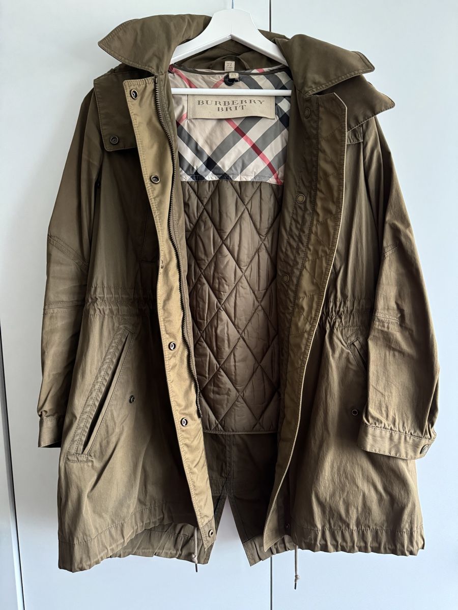 Burberry Cappotti: BURBERRY BRIT Parka – Nuovo (secondo la descrizione) da Küsnacht ZH venduto da jeli9