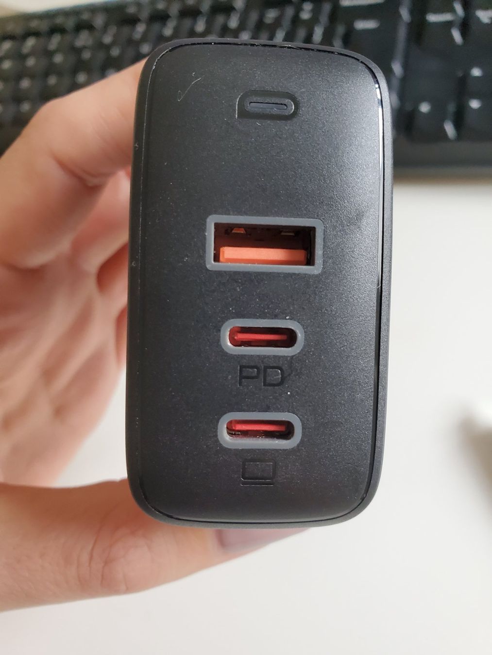 Caricabatterie: Aukey Omnia Mix3 PA-B6S – Usato da Lachen SZ venduto da missfranky85