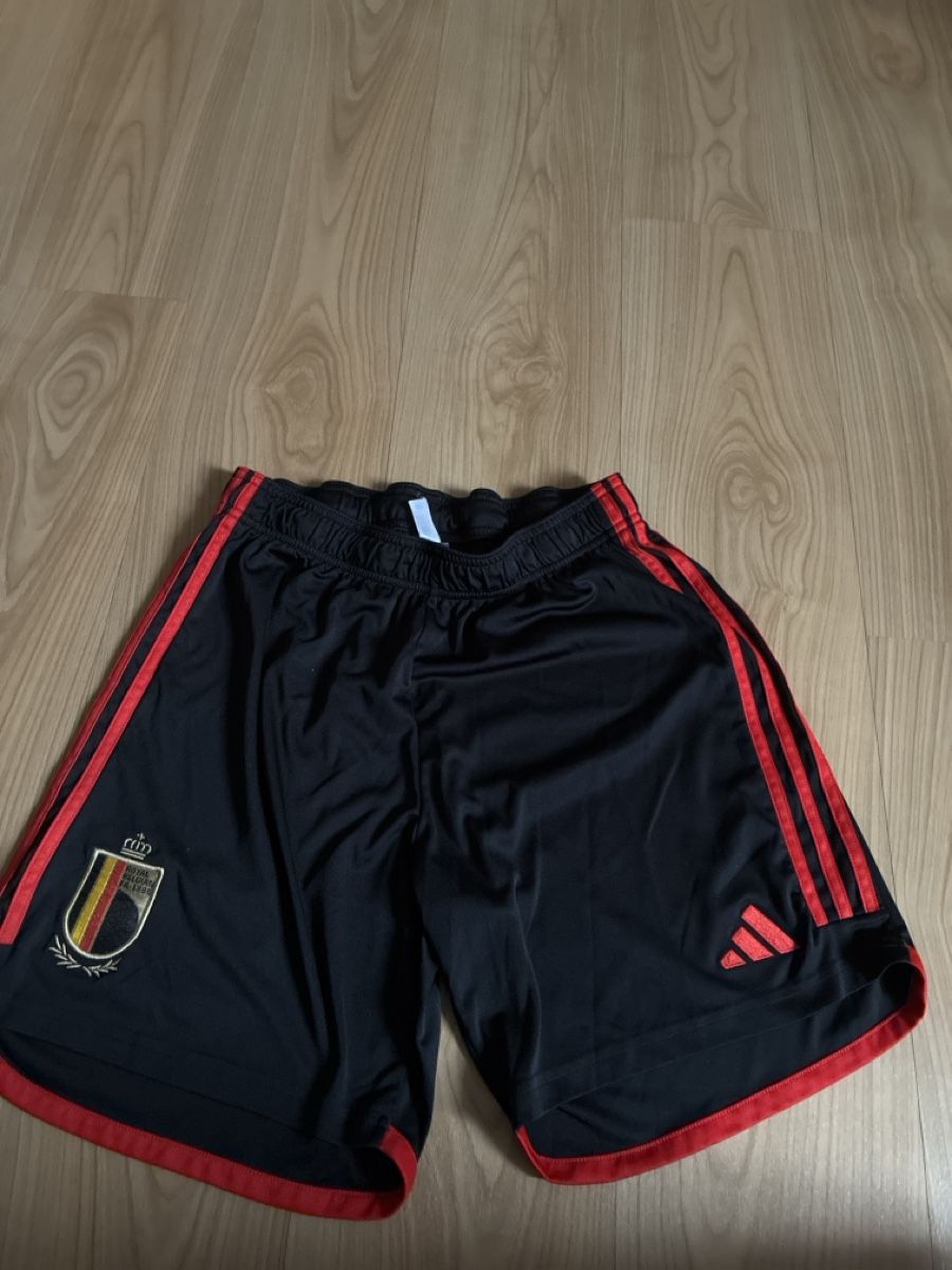 Adidas Pantaloni: Belgien Trikothose – Usato da Kloten venduto da afr_6bsl