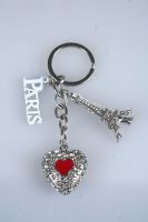 Souvenir-Schlüsselanhänger aus Paris