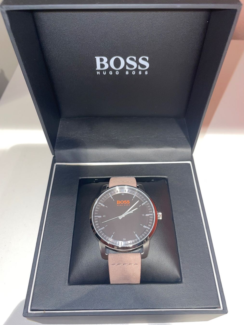 Hugo Boss Orologi: HUGO BOSS HERREN UHR – Nuovo e nell'imballaggio originale da Zürich venduto da LIQUIDATOR.CP