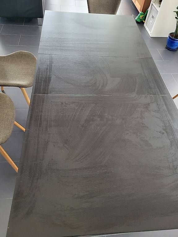 Ikea Tische: Schwarzer Holztisch IKEA ausziehbar – Gebraucht aus Solothurn von Hellas04 4