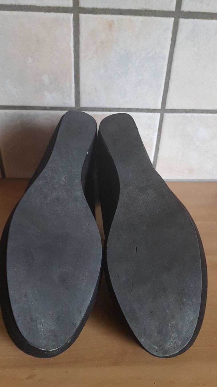 Damenschuhe: Chaussures noires talon compensé grandeur 39 marque Bata – Gebraucht aus Villiers von san_jn5w 4