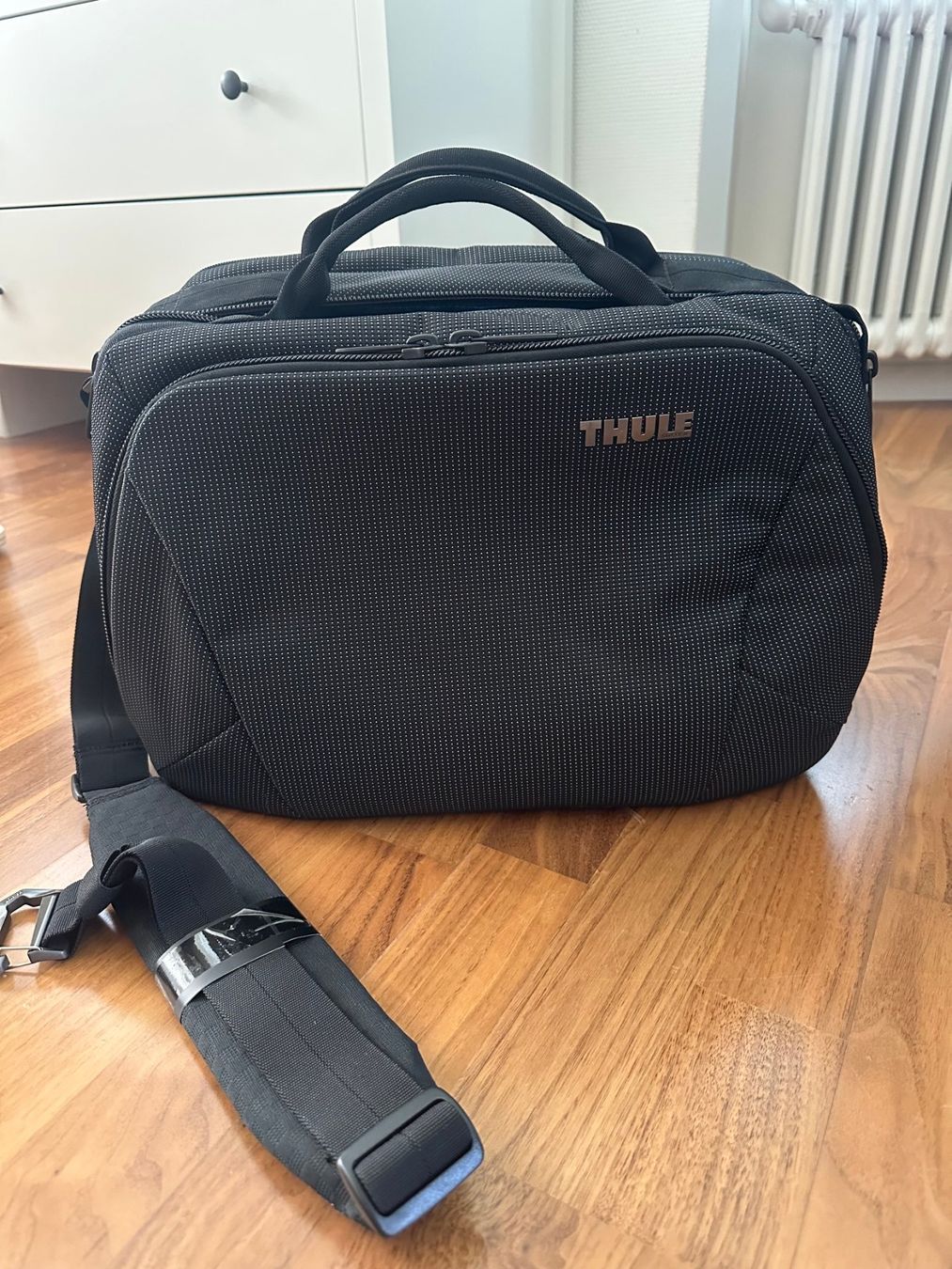 Borse: Thule Laptoptasche – Usato da Hombrechtikon venduto da Unit25