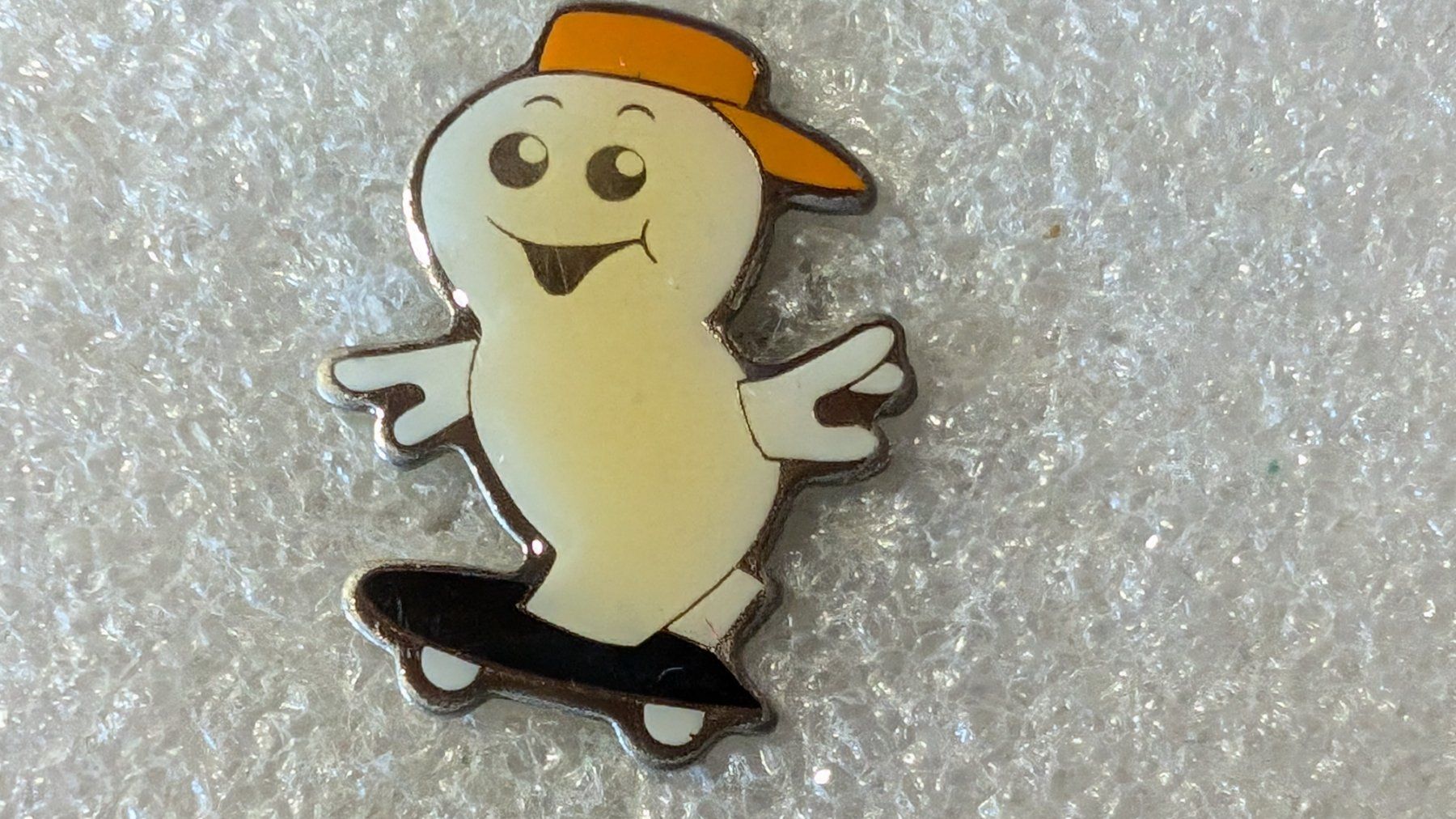 Placchette & Badge: Ansteckpin 229: Maga Bio – Usato da Oppligen venduto da Pin-Fall-Shop
