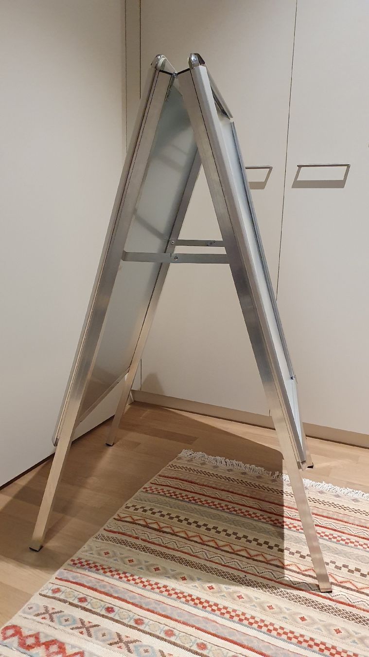 Ladenausstattungen & Messebau: Plakatständer – Neu (gemäss Beschreibung) aus Ennetbaden von Aendchen83 1