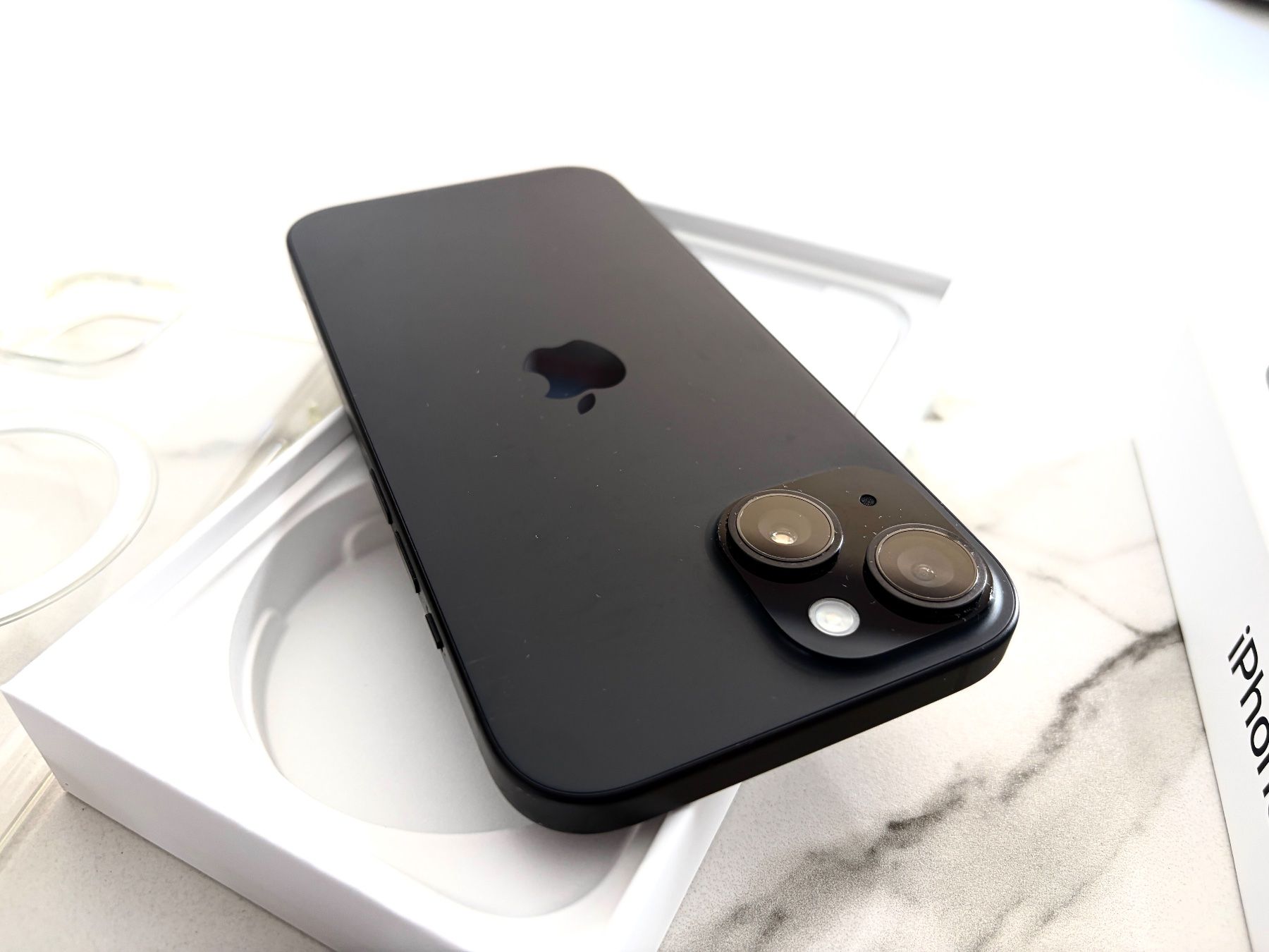 Apple Portables: iPhone 15 128 GB Schwarz – D'occasion à Cavigliano par Galgia88 2