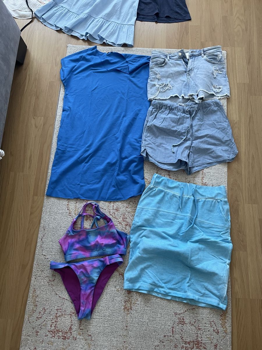 Lots de vêtements: Sommerklamotten – D'occasion à Luzern par sil_6mrn 2