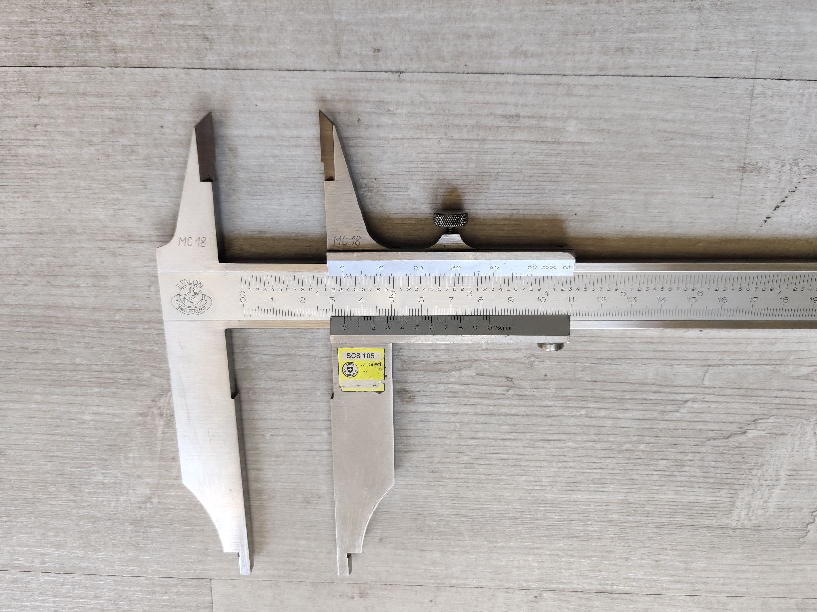 Misurare: Pied à coulisse 600mm – Usato da Ecublens VD venduto da and_csn9 2