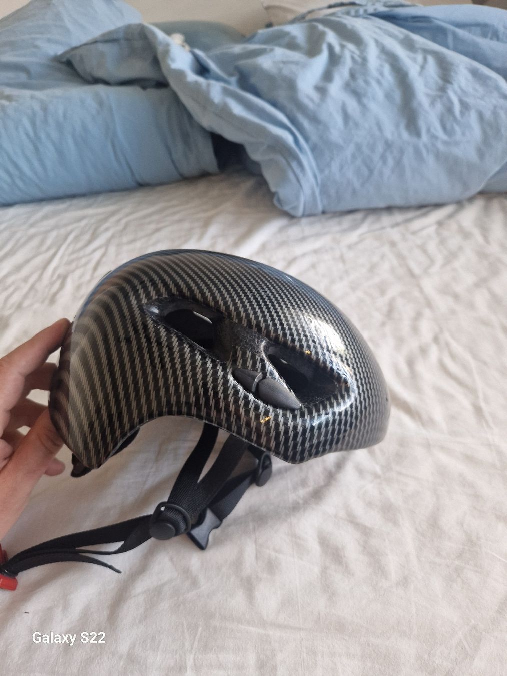 Caschi: Helm Grösse 54-62cm – Usato da Buttikon SZ venduto da Christianre