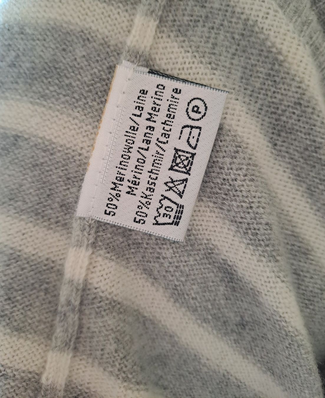 Pullover & Sweatshirts: Gestreifter Kaschmir-Pullover XL (eher M-L) – Gebraucht aus Volketswil von ronbons 8