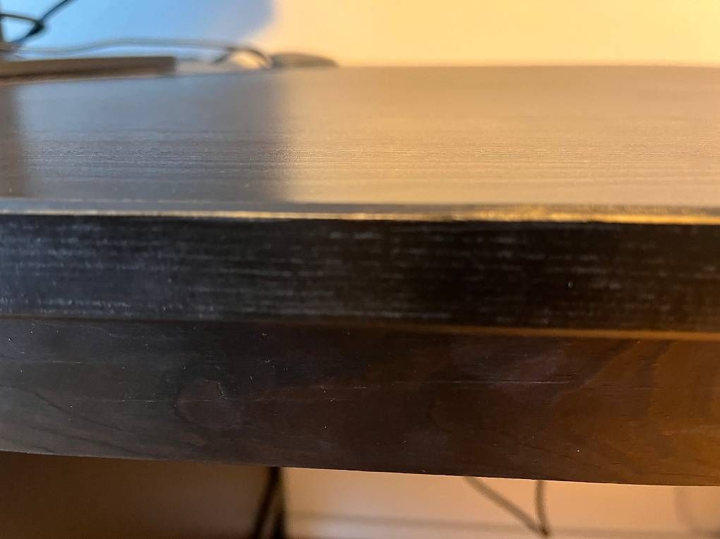 Ikea Scrivanie: Hemnes Schreibtisch dunkelbraun – Usato da Hitzkirch venduto da Janosch021 2