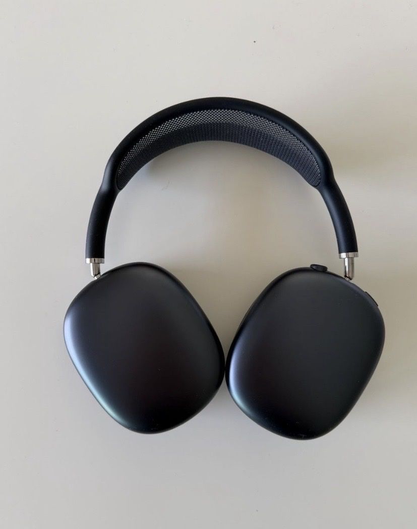 Apple Cuffie: Airpods pro max – Nuovo (secondo la descrizione) da Bad Ragaz venduto da ikl_k26d 1