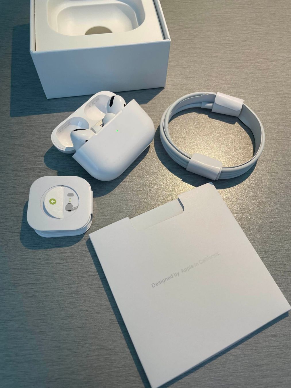 Apple Casques audio: Airpods Pro – D'occasion à Scharnachtal par ale_n2n2 2