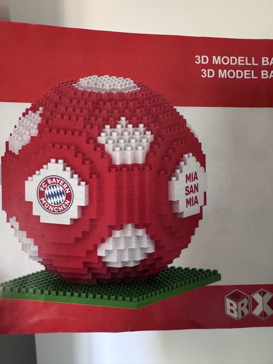 Baukästen: FC Bayern München Lego-Ball – Gebraucht aus Wädenswil von dorodi