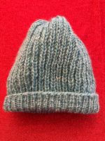 Handgestrickte warme Mütze aus Wolle NEU