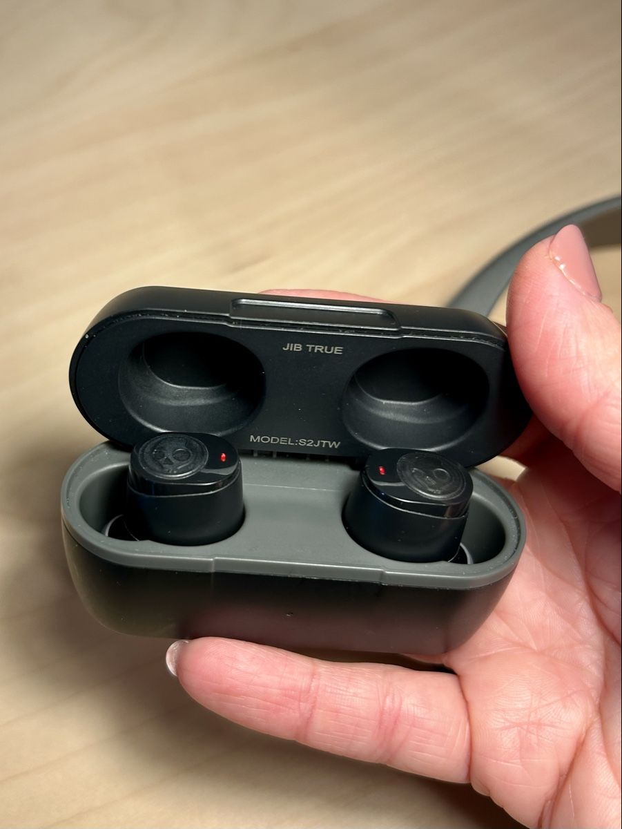 Skullcandy Cuffie: Skullcandy Jib True wireless earbuds – Usato da Zug venduto da kki_yv65 1