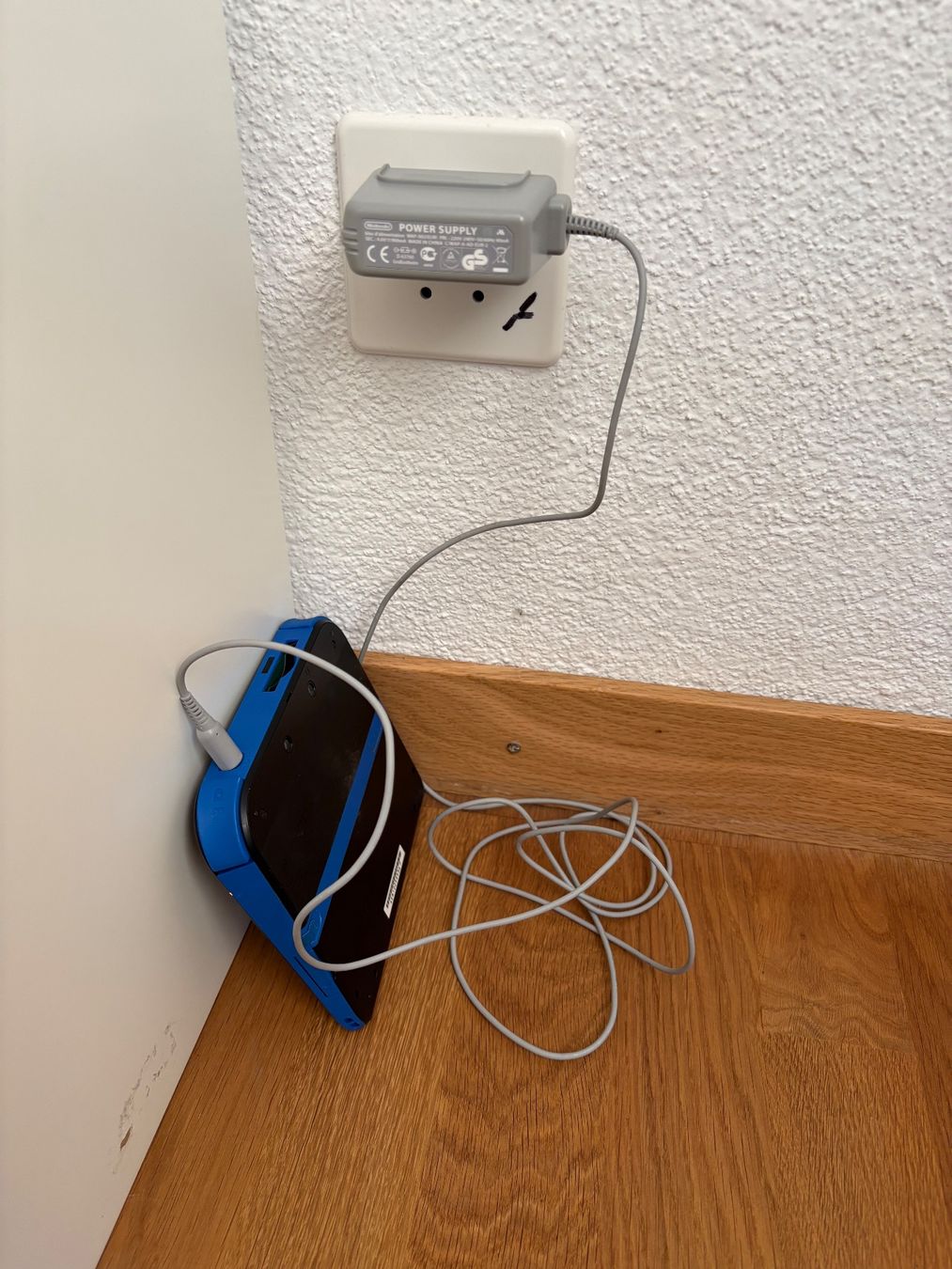 Nintendo Konsolen: Nintendo 2DS – Gebraucht aus Kerzers von chassotce 1