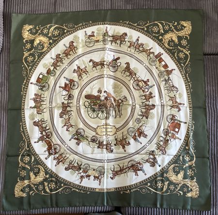 Hermès Seidenfoulard