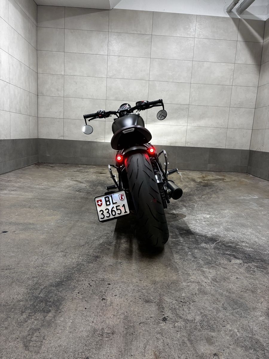 Altro: Triumph Bobber Black – Nuovo (secondo la descrizione) da MUTTENZ venduto da gfe_bdd9 6