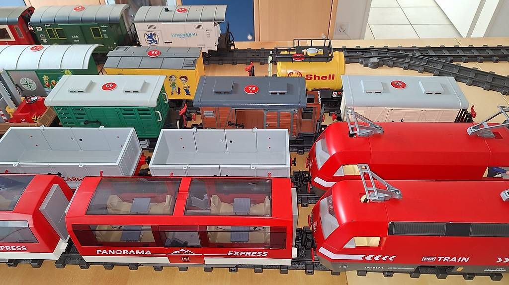 Playmobil Giocattoli: Playmobil RC-Train 4011 RCE Inter-Regio – Usato da Reinach BL venduto da Playmobilist 9