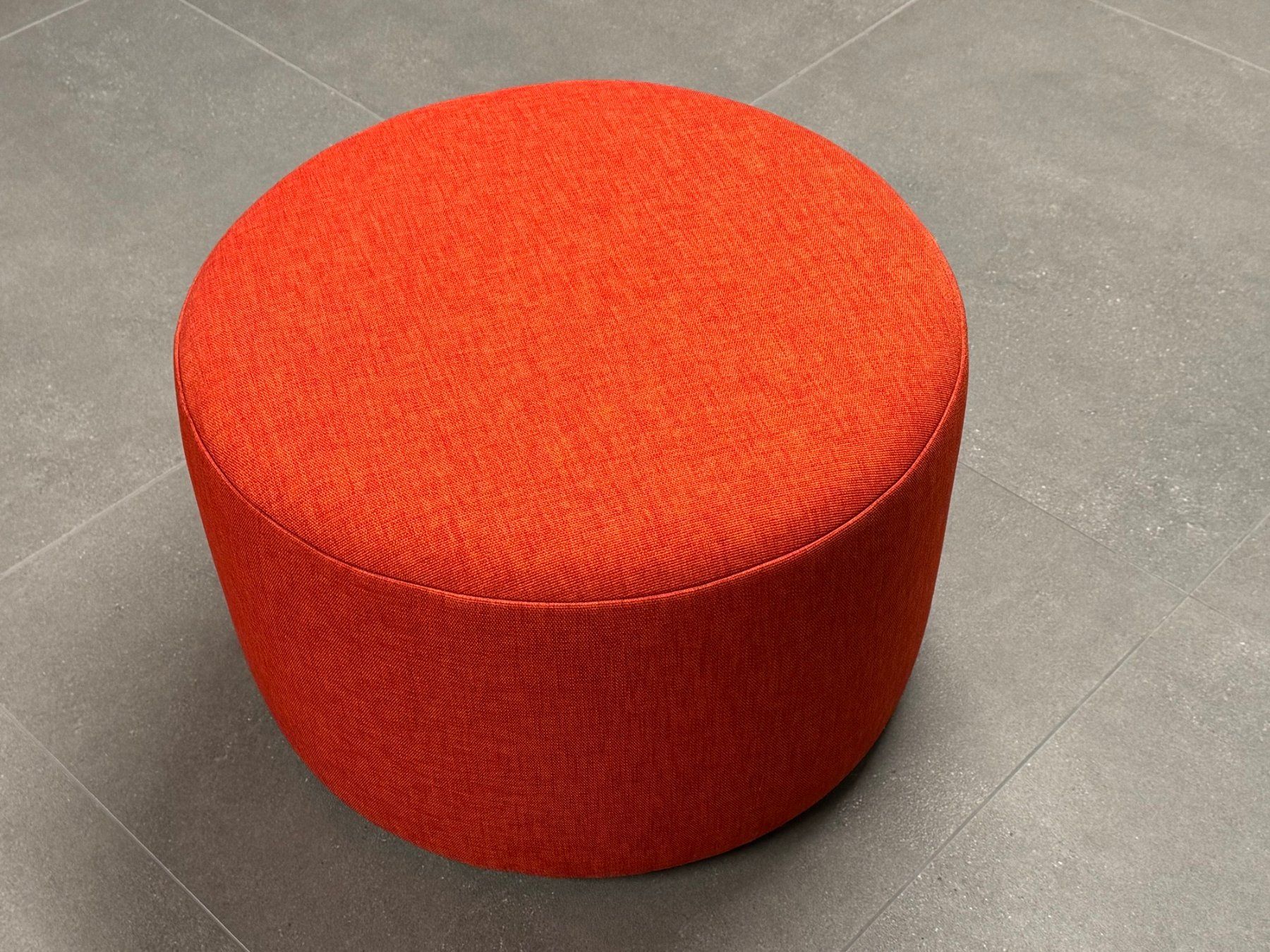 Rolf Benz Sgabelli: Hocker und Tisch – Usato da Amsoldingen venduto da 242GT 2