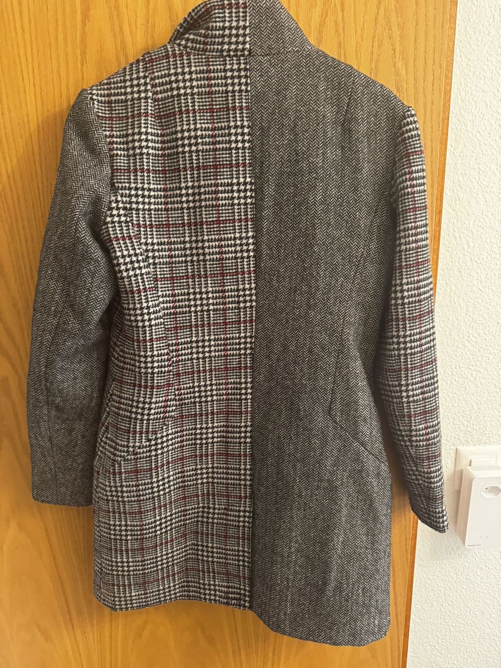 Desigual Cappotti: Desigual Kurzmantel, Gr. 38 – Usato da Egg b. Zürich venduto da Brocki_Insel_Egg 1