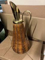 Caraffa in legno e metallo