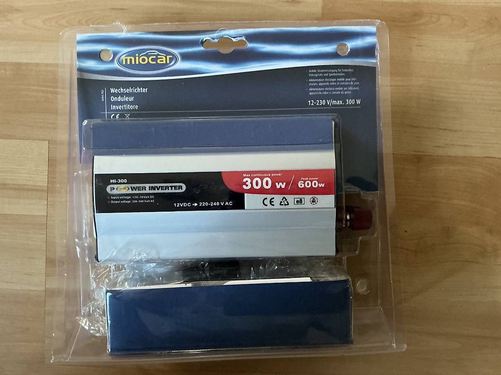 Inverter: WECHSELRICHTER 12-230V/300W/600W – Usato da Burgdorf venduto da cockroach69