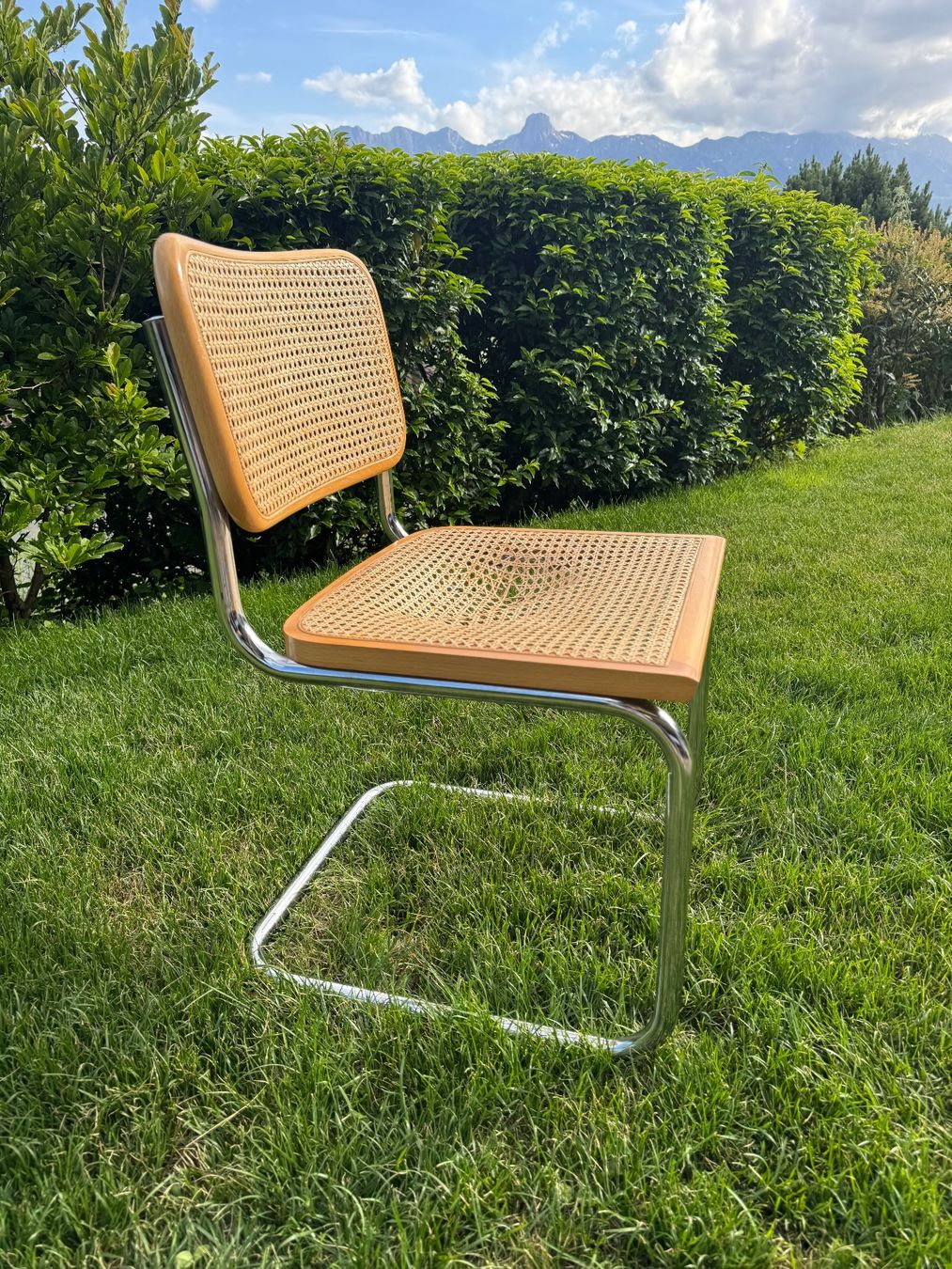 Sedie: Freischwinger Wiener Geflecht Stuhl Thonet – Difettoso da Steffisburg venduto da smocky17 1