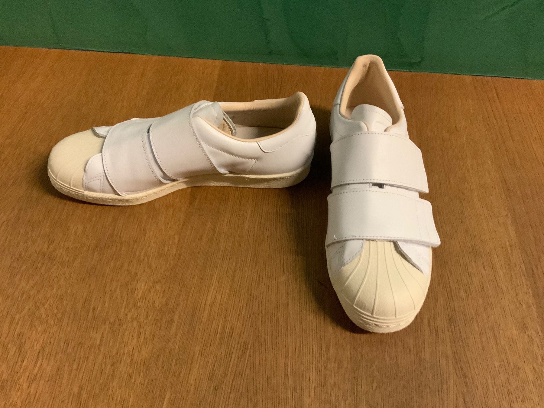 Adidas Damenschuhe: Sneakers Adidas – Neu (gemäss Beschreibung) aus Basel von dreiklang01