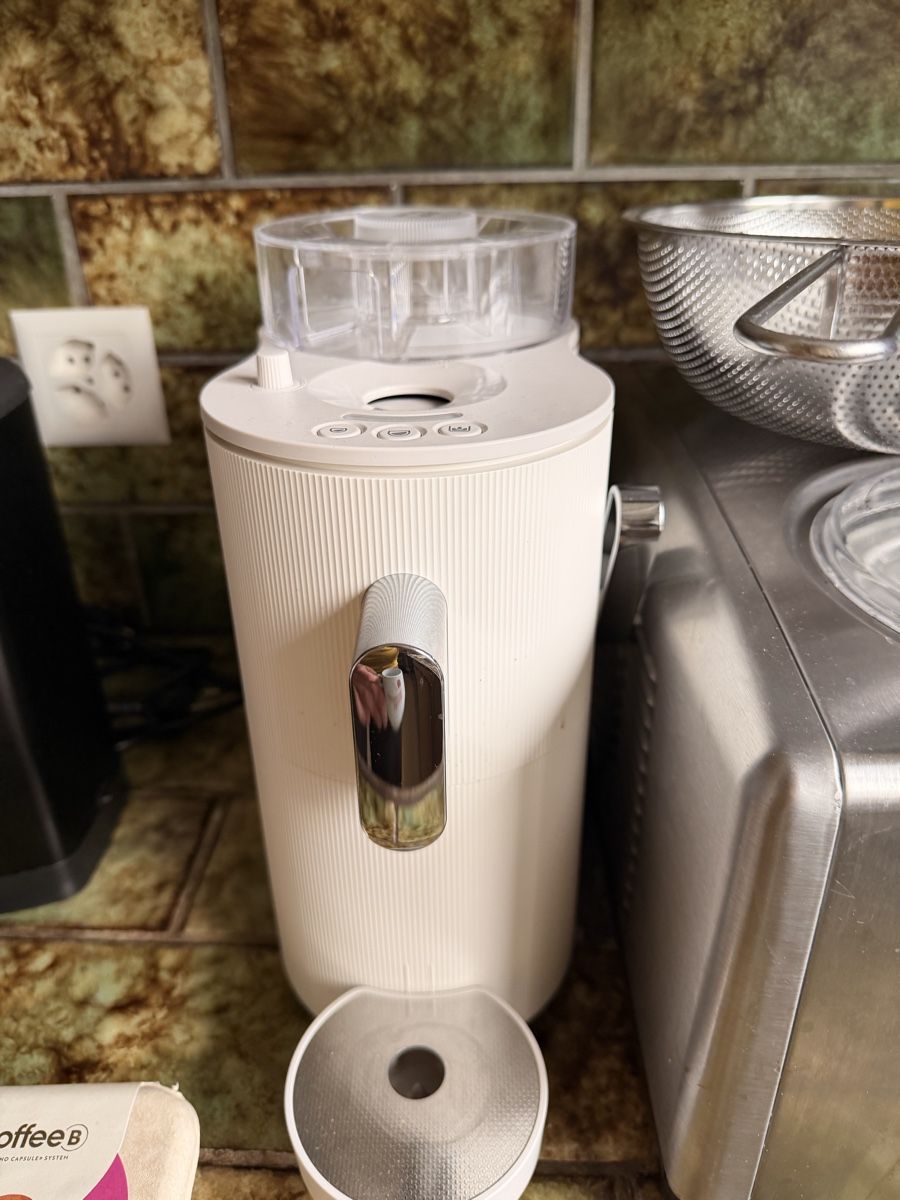 Coffee B Macchine per caffè & Macchine per espresso: CoffeeB Globe – Usato da Meilen venduto da luk_5rcj 2