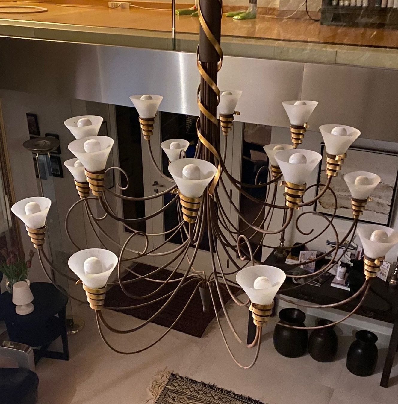 Lampade: grand lustre à 16 branches – Usato da Romont FR venduto da jeanne110 3