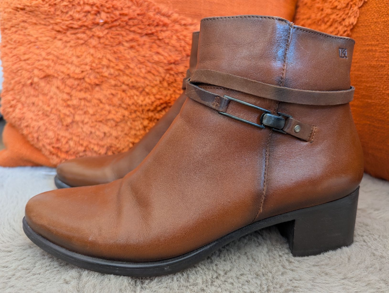 Scarpe da donna: bottines Dorking 38 – Usato da Montreux venduto da dem_gyt9