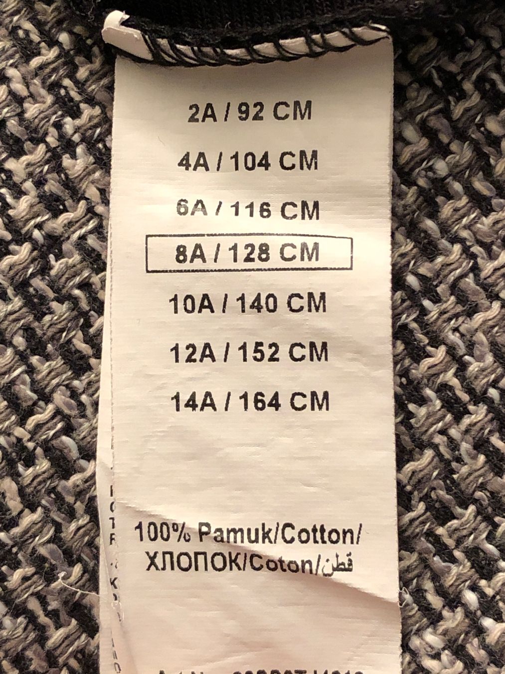 Vestiti & Gonne: Schwarzes Kleid Gr. 128 – Nuovo (secondo la descrizione) da Langnau am Albis venduto da snla_scc9 3