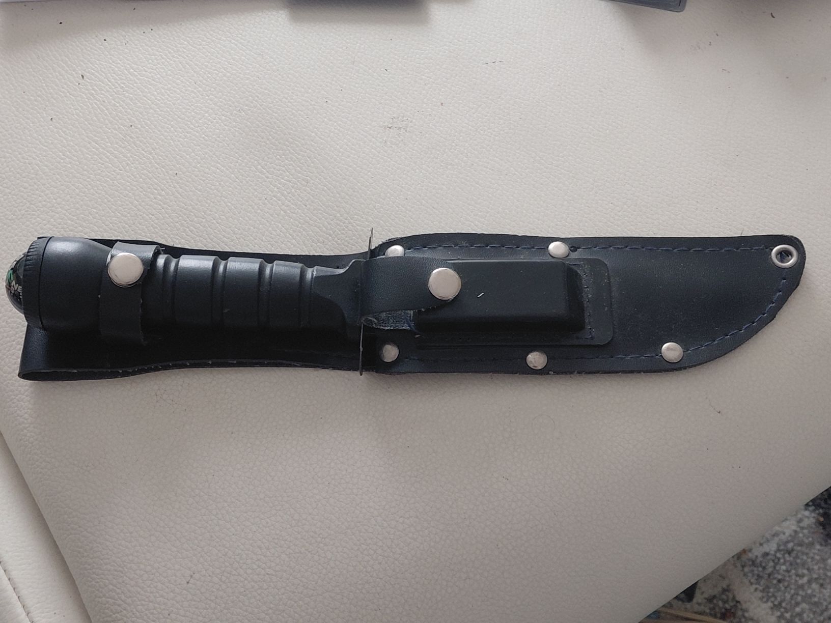 Zubehör: Survivalmesser mit Kompass und Scheide gebraucht – Gebraucht aus Belp von mar_76s8 5