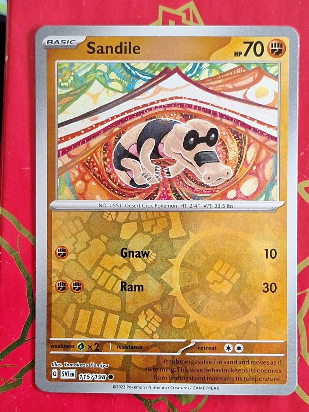 Pokémon Carte collezionabili: Sandile - Pokemon Reverse Holo Scarlet Violet – Usato da Altstätten SG venduto da GGsGameshop