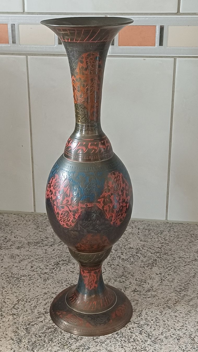 Vasi & Recipienti: Schöne verzierte Vase – Usato da Flawil venduto da Pinkmalibu 3