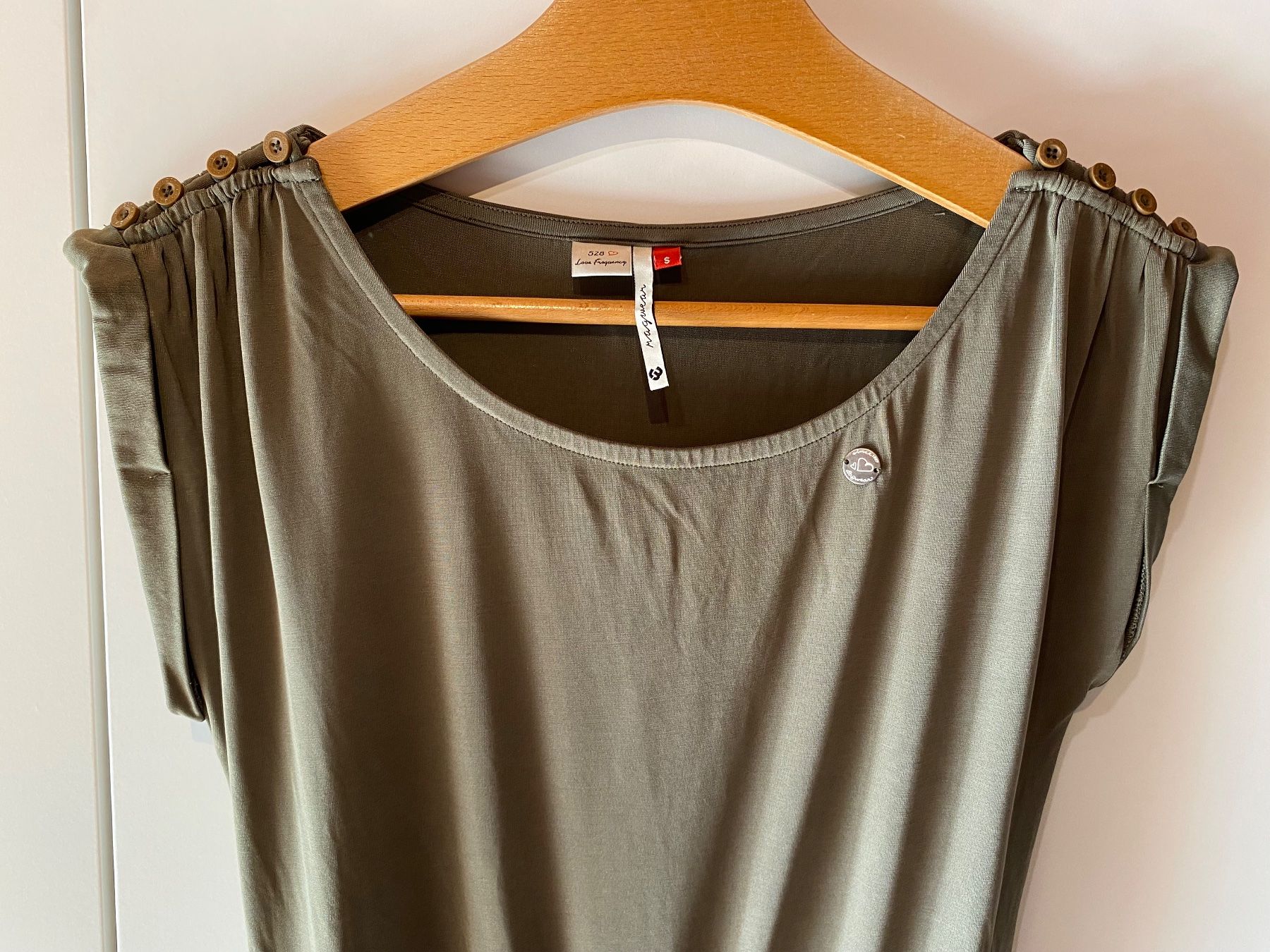 Kleider: Ragwear Jersey Sommerkleid – Neu (gemäss Beschreibung) aus Rebstein von M.el 1