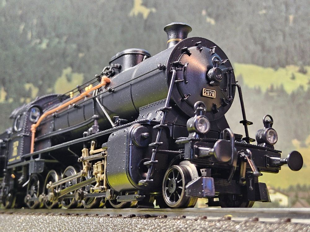 roco-43872-sbb-dampflokomotive-c-5-6-2978-elefant-ac-h0-gebraucht
