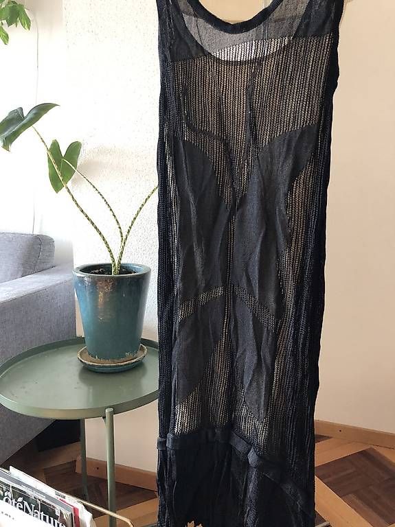 Kleider: Robe designer Louise Della taille 42 – Gebraucht aus Pully von Ann-Telenn 2