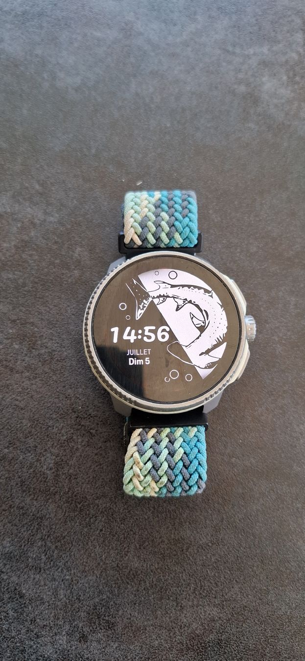 Suunto Montres: sunto race – D'occasion à vicques par Leo82