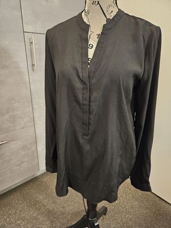 Schwarze Bluse von Stradivarius, Grösse S