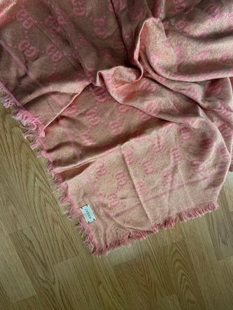 Gucci Schal, rosa, sehr guter Zustand