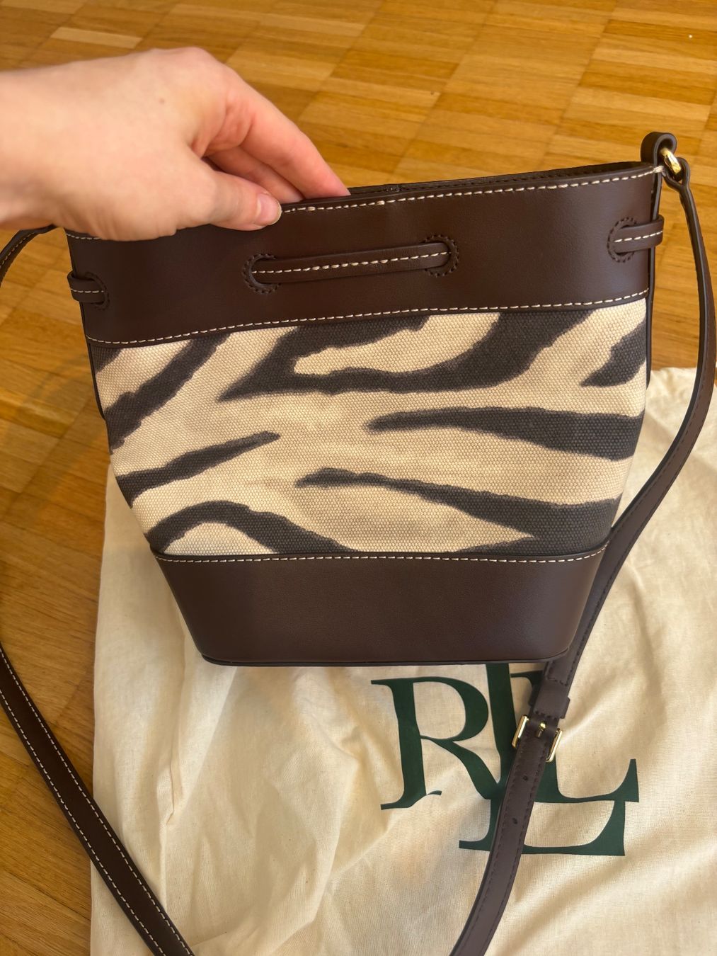 Ralph Lauren Sacs femmes: Ralph Lauren Beuteltasche – D'occasion à Baden par van_k2dq 1